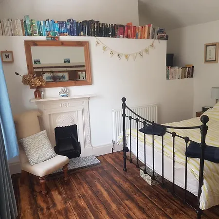 Tranquil Cornish Heritage Retreat *