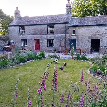 Tranquil Cornish Heritage Retreat
